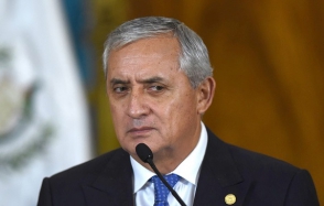 Генпрокурор выдал ордер на арест президента Гватемалы