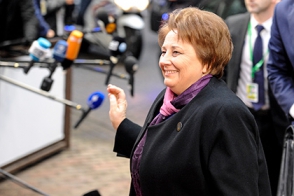 Премьер Латвии объявила о своей отставке