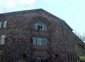 «Փ.Թերլեմեզյանի անվան գեղարվեստի պետական քոլեջ»–ից տեղափոխել են հիվանդանոց