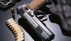 Քաղաքացիները զենք-զինամթերք են հանձնել