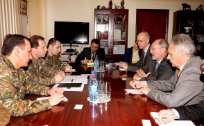 Քննարկվել են Ադրբեջանի սանձազերծած լայնածավալ հարձակողական գործողություններին առնչվող հարցեր