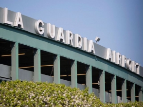 Նյու Յորքի Լա Գուարդիա օդանավակայանը մասամբ տարհանվել է կասկածելի ավտոմեքենայի պատճառով