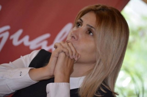 Էլինար Վարդանյան. «Ծնողի համար ամենևին կարևոր չէ՝ իր զավակը զոհվեց թշնամու, թե որևէ ստահակի գնդակից»