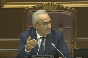 ԱԺ–ում պետական բյուջեի նախագիծը սկսել է քննարկվել առանց Կառավարության. Գալուստ Սահակյանը զարմացած է (ուղիղ միացում)