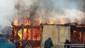 Հրդեհ Վանաձորում (լրացված, ֆոտոշարք)