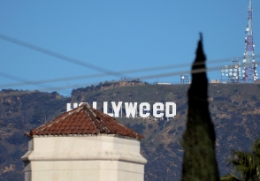 «Hollywood»–ը «Hollyweed» փոխածը նկարիչ է եղել