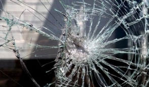 Երևանում բախվել են տնօրենի BMW-ն և «Եվրոֆուտբոլ»-ի օպերատորի ՎԱԶ 21 703-ը