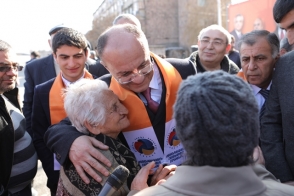 «Օհանյան-Րաֆֆի-Օսկանյան» դաշինքի այցը Կոտայքի մարզ (մեծ ֆոտոշարք)