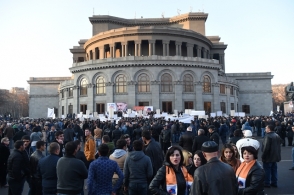 Фоторепортаж с митинга и шествия альянса «Оганян-Раффи-Осканян»