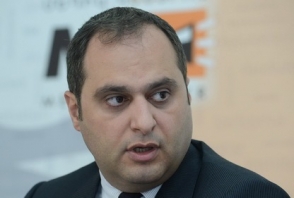 Արա Զոհրաբյան․