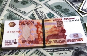 Правительство России решилось отвязать страну от доллара – СМИ