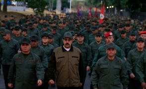 Мадуро призвал военных быть готовыми к вторжению США (видео)