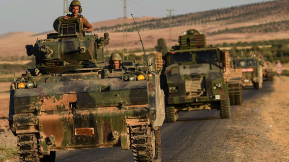 Сирия сообщила о доставке Турцией оружия боевикам в Идлиб (видео)