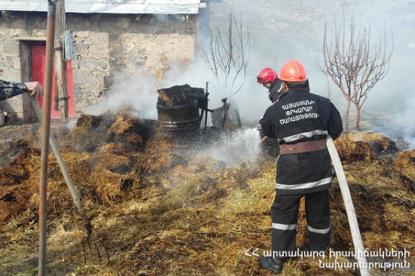 Այգեհատ գյուղում այրվել է մոտ 150 հակ անասնակեր