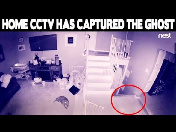Нью-йоркская пара обнаружила в своей гостиной призраков (видео)