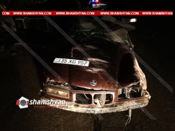 Ստեփանավան-Տաշիր ավտոճանապարհին ՊՆ զինծառայողը BMW-ով գլխիվայր շրջվել է. վարորդը հիվանդանոցում է
