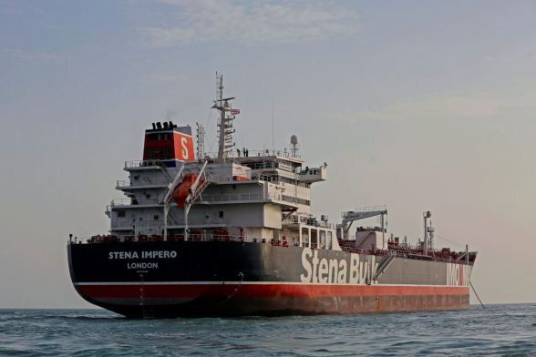 Иран освободил захваченный британский танкер