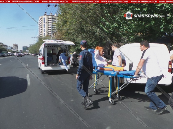 Երևանում բախվել են Շտապօգնության մեքենան և Hyundai Sonata-ն․ կա վիրավոր (տեսանյութ)