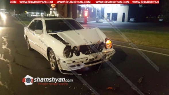 Աբովյան քաղաքի Տիեզերագնացների հրապարակում բախվել են 3 Mercedes-ներ. կա վիրավոր