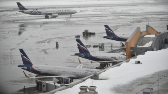 Մոսկվայի օդանավակայաններում 4 տասնյակից ավելի չվերթներ են հետաձգվել ու չեղարկվել