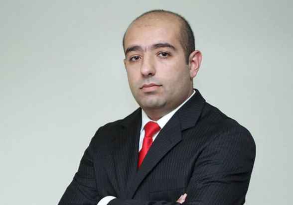 Ինչից դրդված երկու շաբաթ անց տիկին Դանիբեկյանի մտքով անցավ հետաքրքրվել, թե ինչ նկատի ուներ անձը