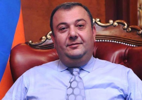 Երկիրը չունի խորհրդարան, չունի կառավարություն, միայն Նիկոլն է