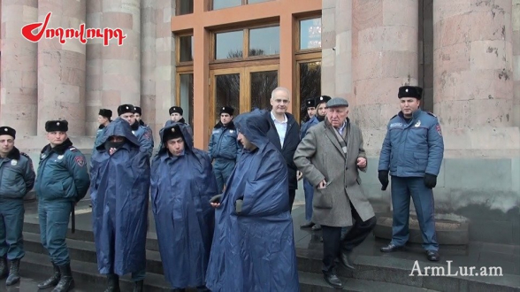 Զուրաբյանը՝ Տեր-Պետրոսյանի անունից գոհունակություն է հայտնել վարչապետ Փաշինյանին