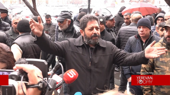 Էդ որ ասում էիր՝ ելք կա, հիմա դուրս արի՝ ասա էդ ելքը. բողոքի ակցիա (տեսանյութ)