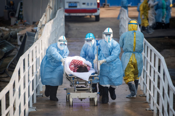 Число жертв коронавируса в Китае достигло 2663 человек