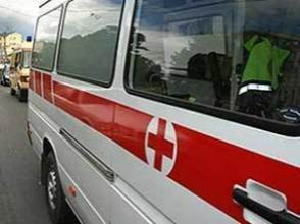 Կորոնավիրուսով հիվանդ 3 պացիենտի տեղափոխող շտապօգնության մեքենան վթարի է ենթարկվել