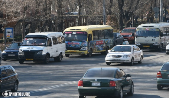 Работа общественного транспорта в Армении будет запрещена – Пашинян