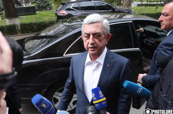 Ինքս էլ հարցեր ունեմ հայոց բանակի հաղթանակի վերաբերյալ որոշ ուժերի կողմից հասարակության մեջ մութ կասկածներ սերմանելու, զանազան շահարկումների վերաբերյալ․ Սերժ Սարգսյանի հայտարարությունը