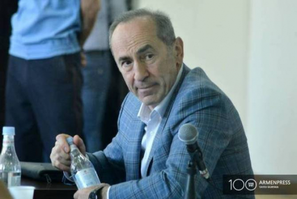 Защита экс-главы Армении Кочаряна настаивает на его статусе политзаключенного