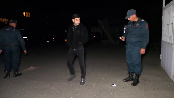 Ոստիկանները բացահայտել են Չարբախում զենքի գործադրմամբ կատարված խուլիգանությունը (տեսանյութ)
