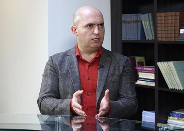 Ինքը իր սխալն երբեք չի ընդունի, երբե՛ք