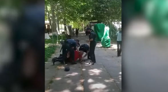 Երբ ոչ մի պաշտոնյա իր տեղում չէ (լուսանկար)