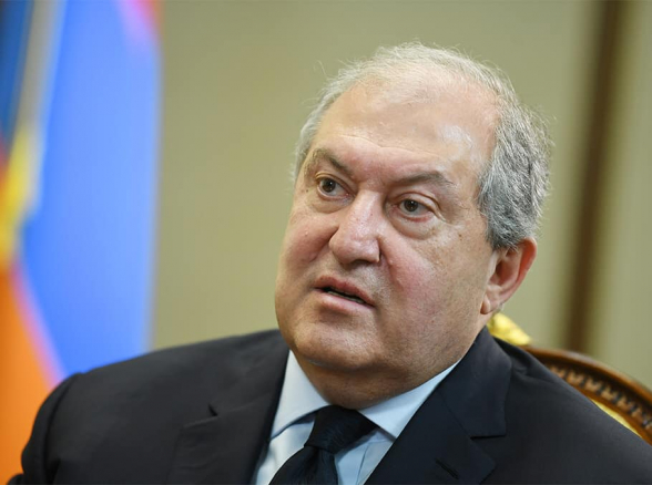 Անողնաշարը