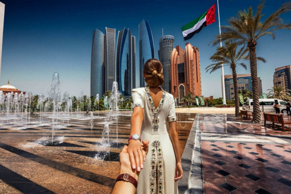 Дубай начал принимать иностранных туристов, невзирая на коронавирус