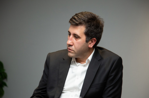 Պատկերացնո՞ւմ եք՝ ինչ տիեզերական աղաղակ կսկսվեր, եթե համարժեք վերնագրեր լինեին 3-4 տարի առաջ