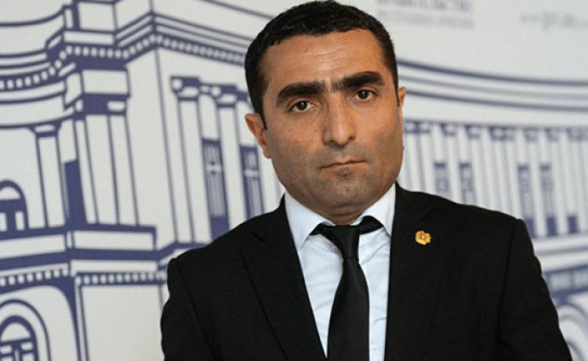 Министром окружающей среды может быть назначен губернатор Котайкского марза Романос Петросян – «Жоховурд»