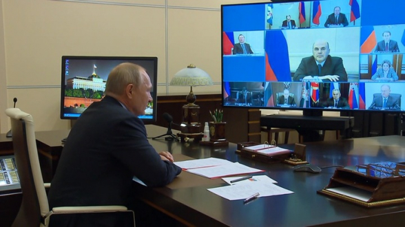 Путин обсудил с Совбезом массовое задержание россиян в Белоруссии