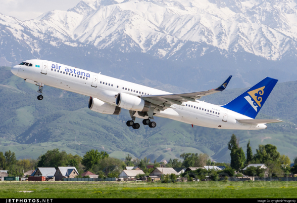 Казахстан с 17 августа возобновляет полеты в ряд стран