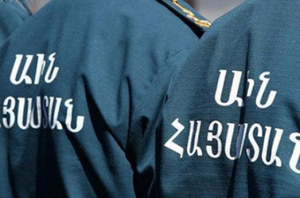 Ջամշլու գյուղում «Opel» մակնիշի ավտոմեքենան դուրս է եկել ճանապարհի երթևեկելի հատվածից, բախվել բետոնե պատնեշին և գլորվել ձորակը․ վարորդը տեղում մահացել է