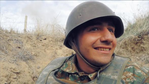 «Отбрасываем врага»: эксклюзивный репортаж «Зинуж медиа» с арцахского фронта