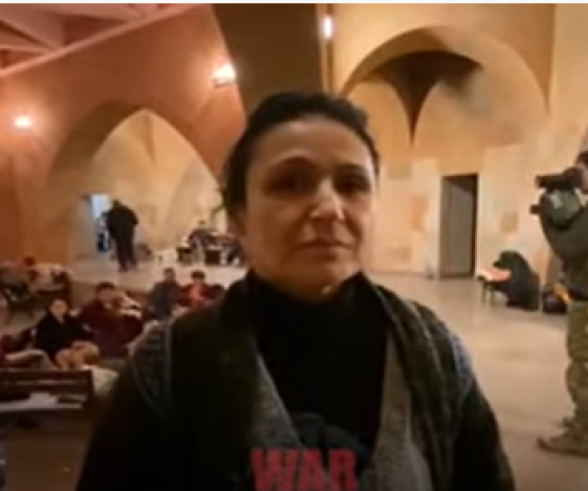 Учительница пения из Арцаха рассказывает, почему не уезжает из Степанакерта (видео)