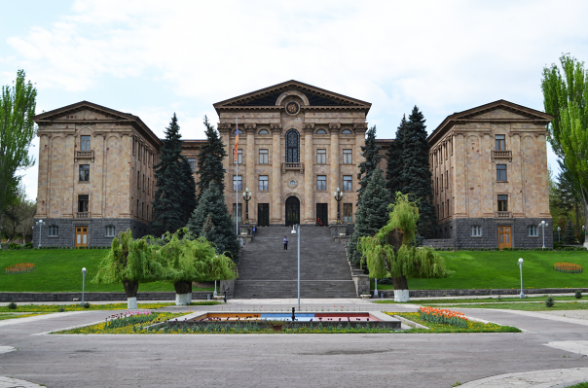 Парламент Армении принял проект закона об увеличении военных расходов на 40 млрд. драмов