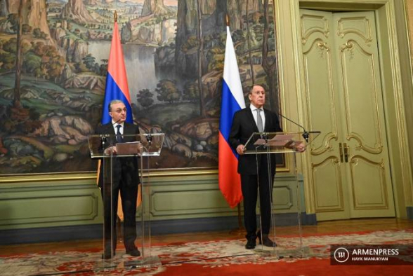 Пресс-конференция глав МИД Армении и России в Москве (видео)