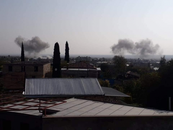 Противник применил военную авиацию по городу Мартакерт (фото)