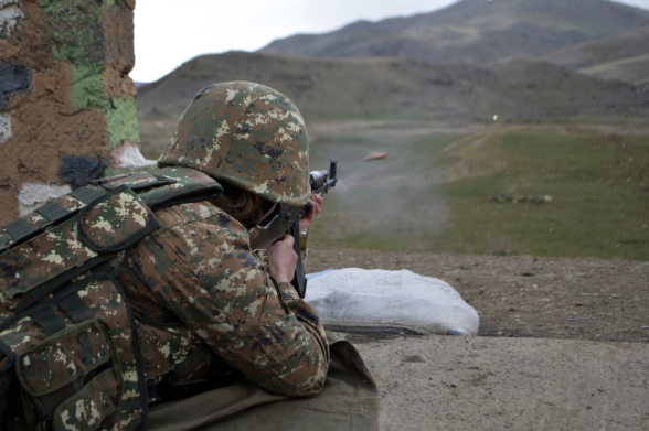 В направлении Бердзора азербайджанские военнослужащие в панике бежали со своих позиций