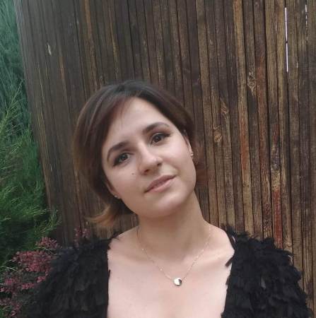 Բայց մարդ ինչքան պիտի անմեղսունակ լինի, որ նրանց, ովքեր փորձում են ինչ-որ բան անել այս իրավիճակում, անվանի «դավաճաններ», «քաղաքացիական պատերազմ հրահրողներ»